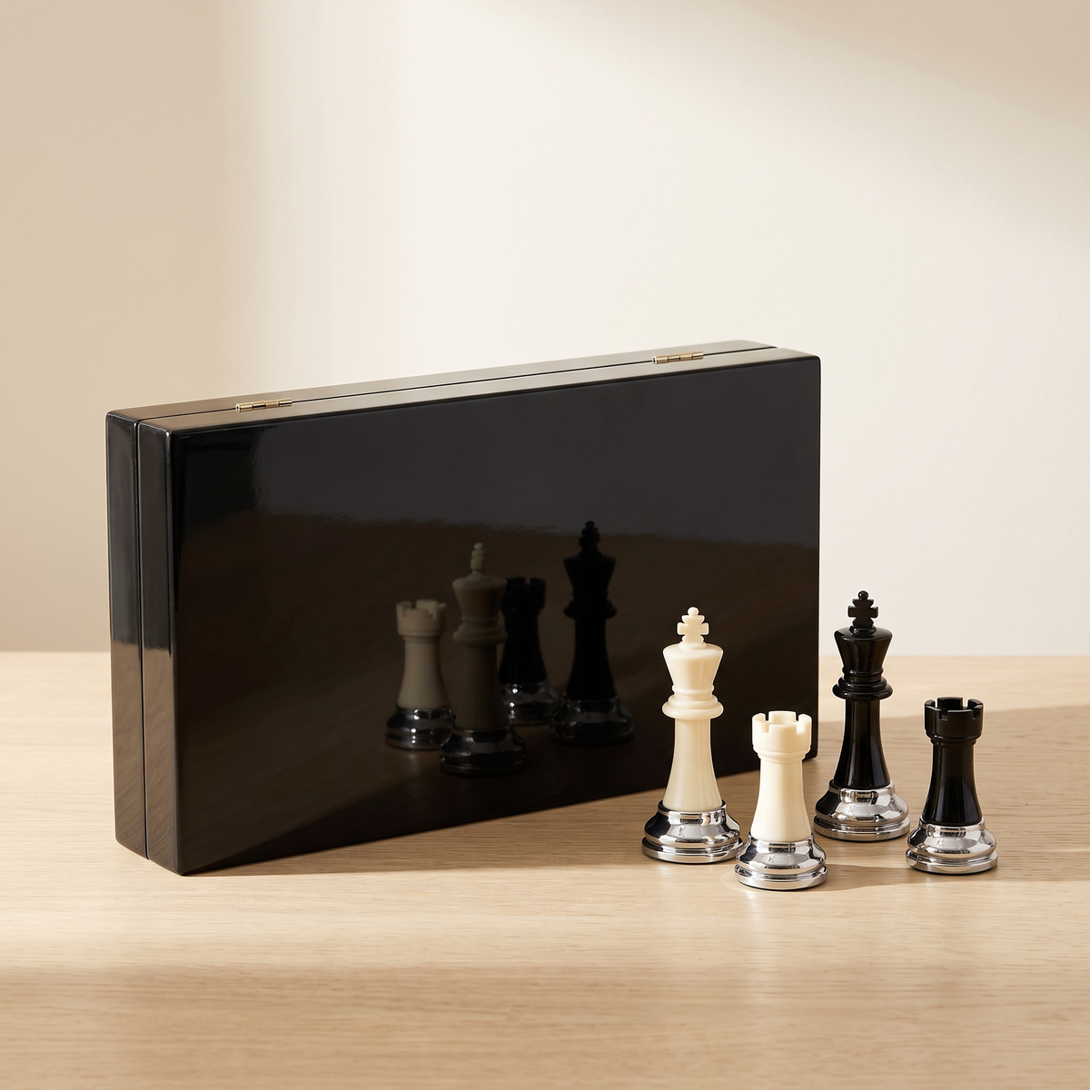 Échiquier pliable en bois d'Ébène et pièces acrylique effet métal — rangement