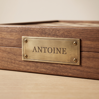 Gravure personnalisée — plaque gravee